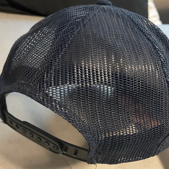 Vintage Trucker Mesh Snapback Hat - Picture 2 of 2